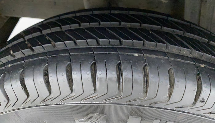 2018 Datsun Redi Go T (O), Petrol, Manual, 91,372 km, Right Rear Tyre Tread