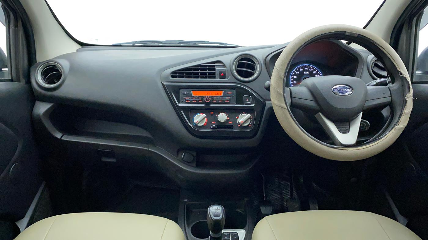 2018 Datsun Redi Go T (O), Petrol, Manual, 91,372 km, Dashboard