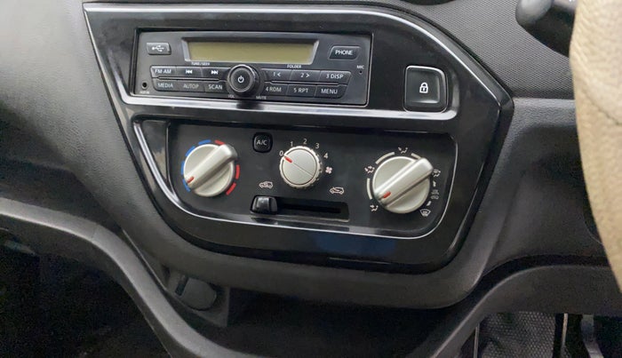2018 Datsun Redi Go T (O), Petrol, Manual, 91,372 km, AC Unit - Directional switch has minor damage