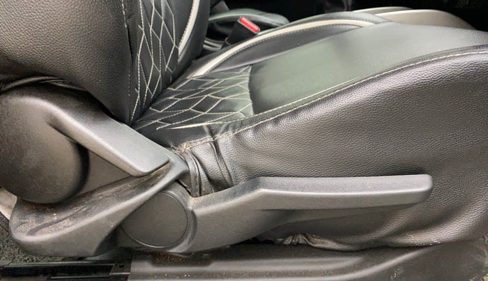 2016 Maruti Baleno ZETA PETROL 1.2, Petrol, Manual, 86,221 km, Driver Side Adjustment Panel