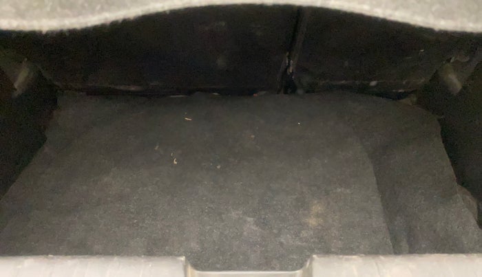 2016 Maruti Baleno ZETA PETROL 1.2, Petrol, Manual, 86,221 km, Boot Inside