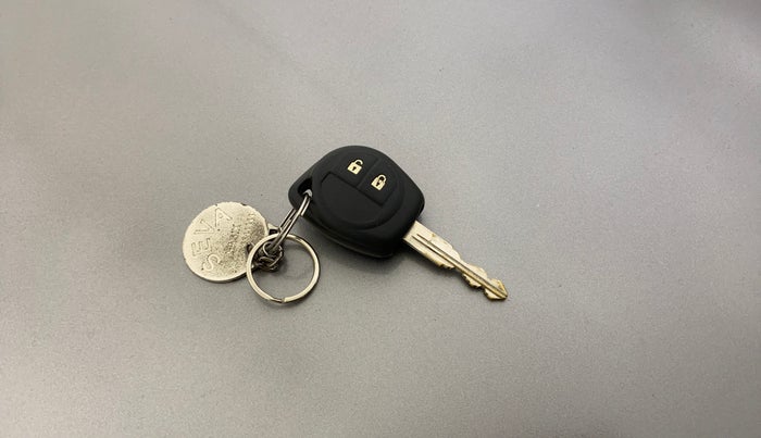 2017 Maruti Baleno DELTA PETROL 1.2, Petrol, Manual, 20,837 km, Key Close Up