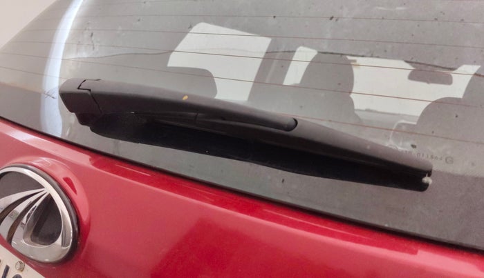 2019 Mahindra XUV300 W8 1.5 DIESEL AMT, Diesel, Automatic, 84,929 km, Rear Wiper