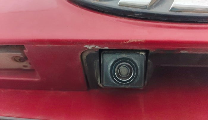 2019 Mahindra XUV300 W8 1.5 DIESEL AMT, Diesel, Automatic, 84,929 km, Parking Camera