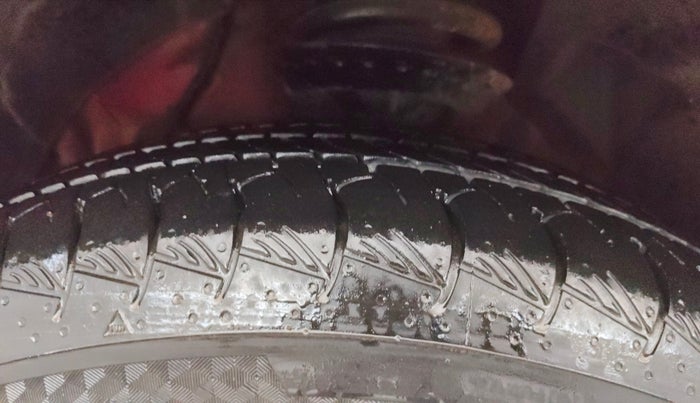 2019 Mahindra XUV300 W8 1.5 DIESEL AMT, Diesel, Automatic, 84,929 km, Left Front Tyre Tread