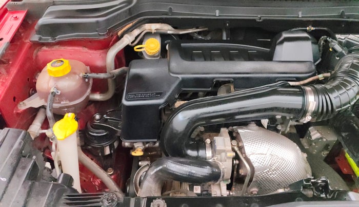 2019 Mahindra XUV300 W8 1.5 DIESEL AMT, Diesel, Automatic, 84,929 km, Engine View - Right