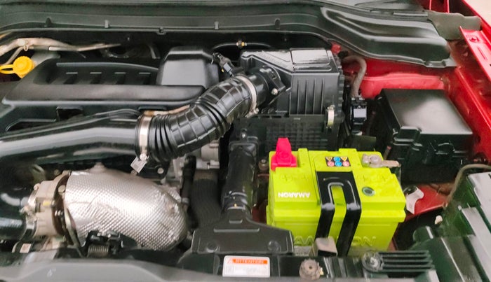 2019 Mahindra XUV300 W8 1.5 DIESEL AMT, Diesel, Automatic, 84,929 km, Engine View - Left