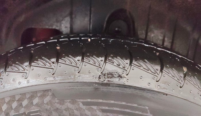 2019 Mahindra XUV300 W8 1.5 DIESEL AMT, Diesel, Automatic, 84,929 km, Left Rear Tyre Tread