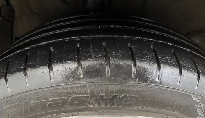 2020 Hyundai NEW I20 ASTA 1.2 MT, Petrol, Manual, 66,137 km, Right Rear Tyre Tread