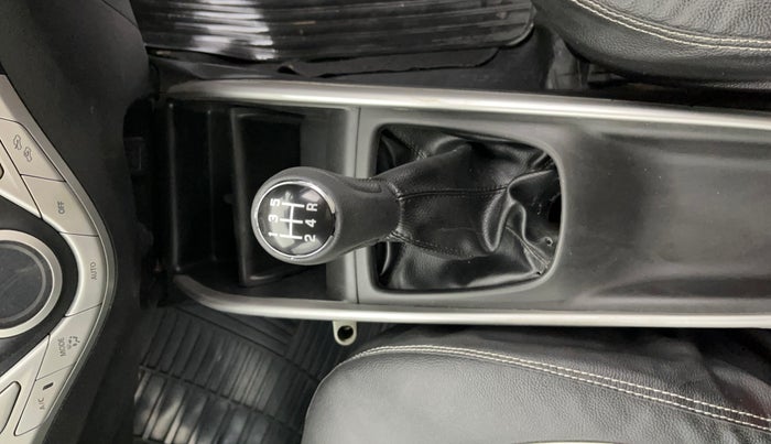 2016 Maruti Baleno DELTA PETROL 1.2, Petrol, Manual, 58,033 km, Gear Lever