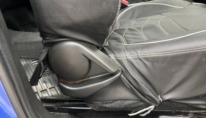 2016 Maruti Baleno DELTA PETROL 1.2, Petrol, Manual, 58,033 km, Driver Side Adjustment Panel