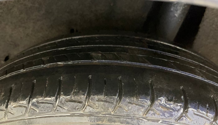 2016 Maruti Baleno DELTA PETROL 1.2, Petrol, Manual, 58,033 km, Left Rear Tyre Tread