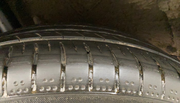 2018 Tata NEXON XZA PLUS PETROL, Petrol, Automatic, 48,424 km, Right Rear Tyre Tread