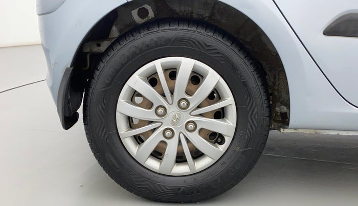 2013 Hyundai i10 MAGNA 1.1, Petrol, Manual, 51,274 km, Right Rear Wheel