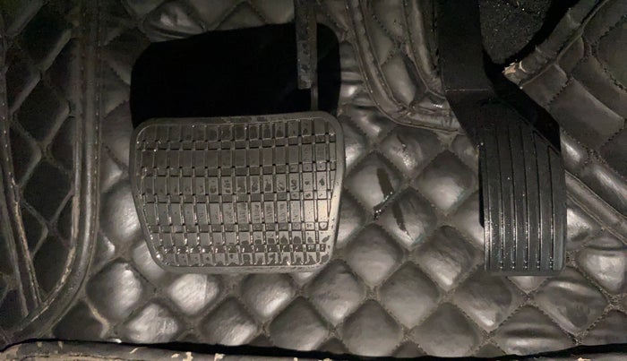 2023 Tata NEXON FEARLESS PURPLE + SUNROOF DCA DUAL TONE 1.2 PETROL, Petrol, Automatic, 24,657 km, Pedals