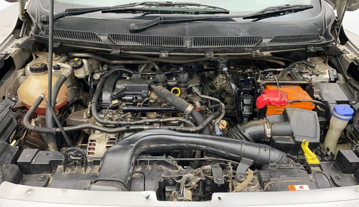 2019 Ford New Figo TITANIUM 1.2 PETROL MT, Petrol, Manual, 65,398 km, Engine View