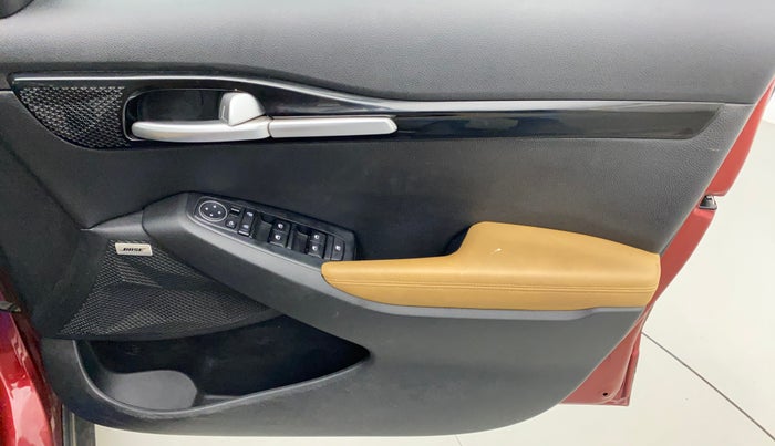 2021 KIA SELTOS HTX PLUS 1.5 DIESEL, Diesel, Manual, 47,575 km, Driver Side Door Panels Control