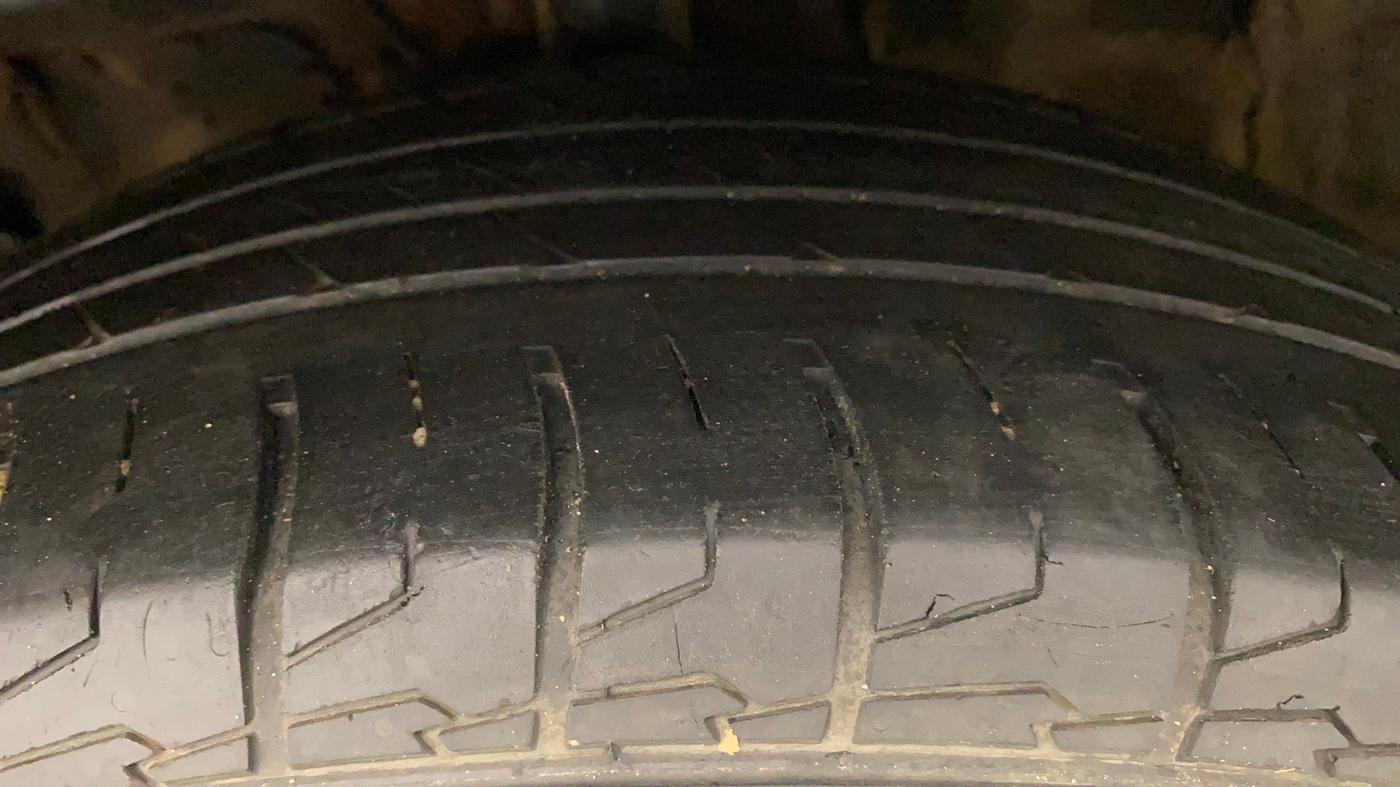 2021 KIA SELTOS HTX PLUS 1.5 DIESEL, Diesel, Manual, 47,575 km, Left Front Tyre Tread
