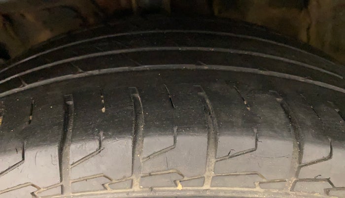 2021 KIA SELTOS HTX PLUS 1.5 DIESEL, Diesel, Manual, 47,575 km, Left Front Tyre Tread