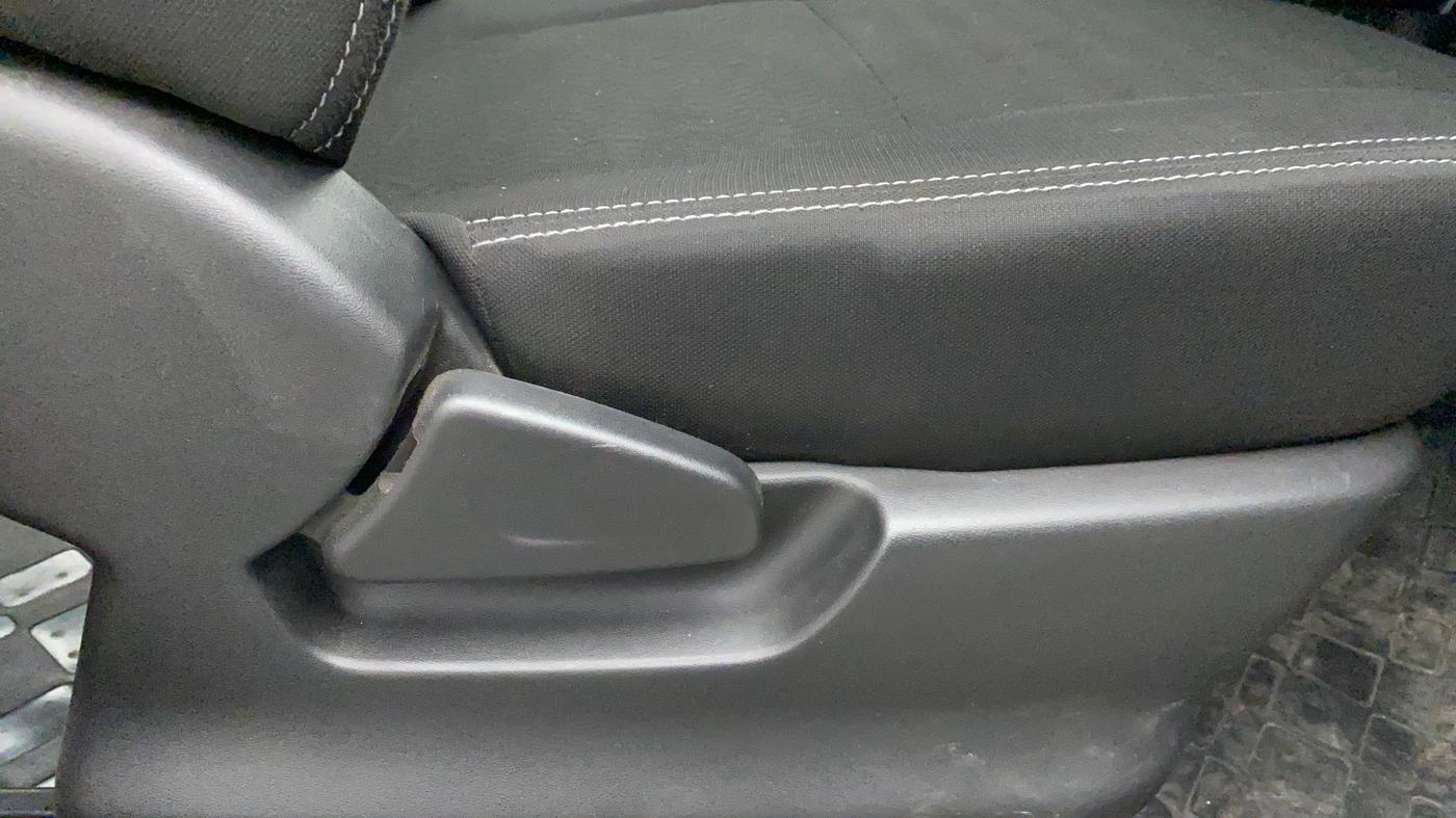 2017 Datsun Redi Go T (O), Petrol, Manual, 12,041 km, Driver Side Adjustment Panel