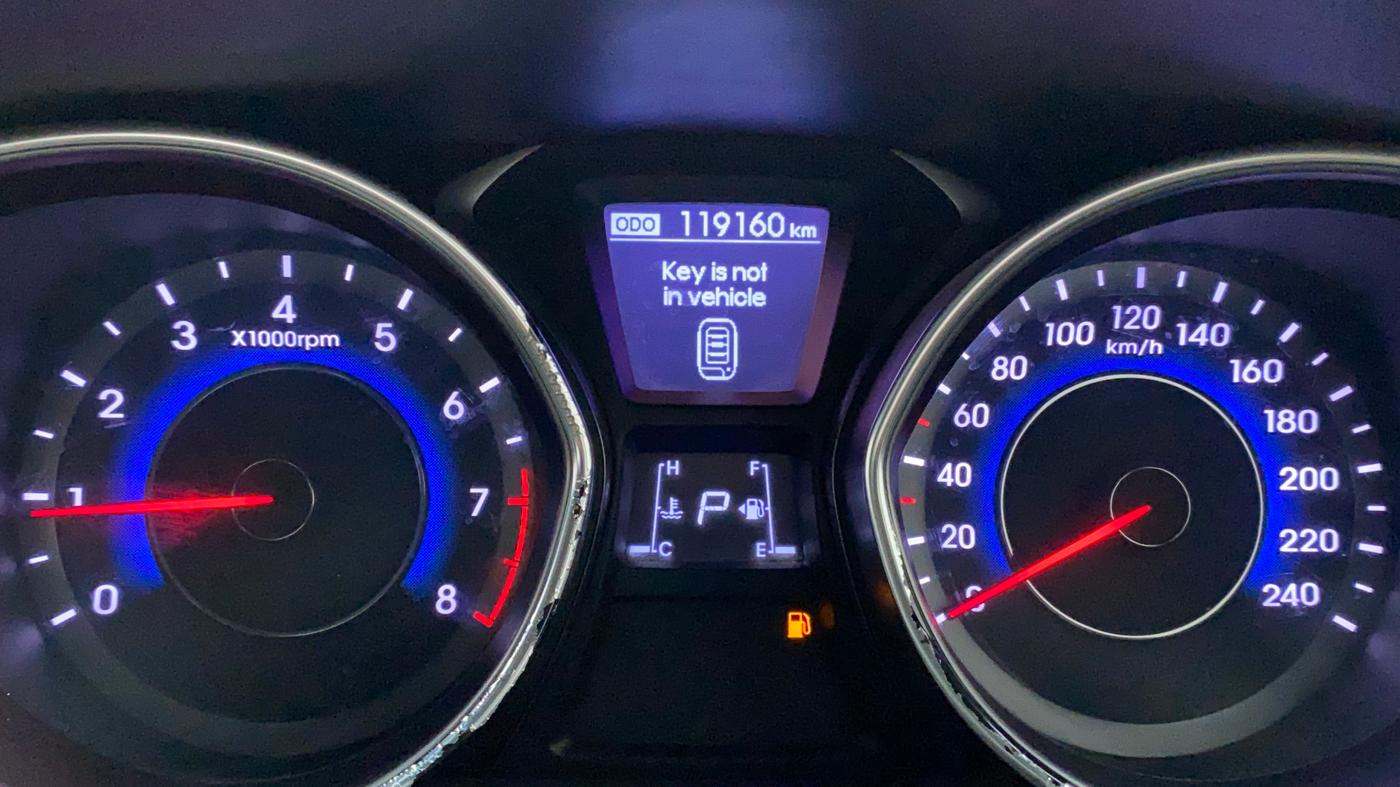 2015 Hyundai New Elantra 1.8 SX AT VTVT, Petrol, Automatic, 1,19,067 km, Odometer Image