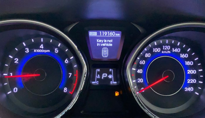 2015 Hyundai New Elantra 1.8 SX AT VTVT, Petrol, Automatic, 1,19,067 km, Odometer Image