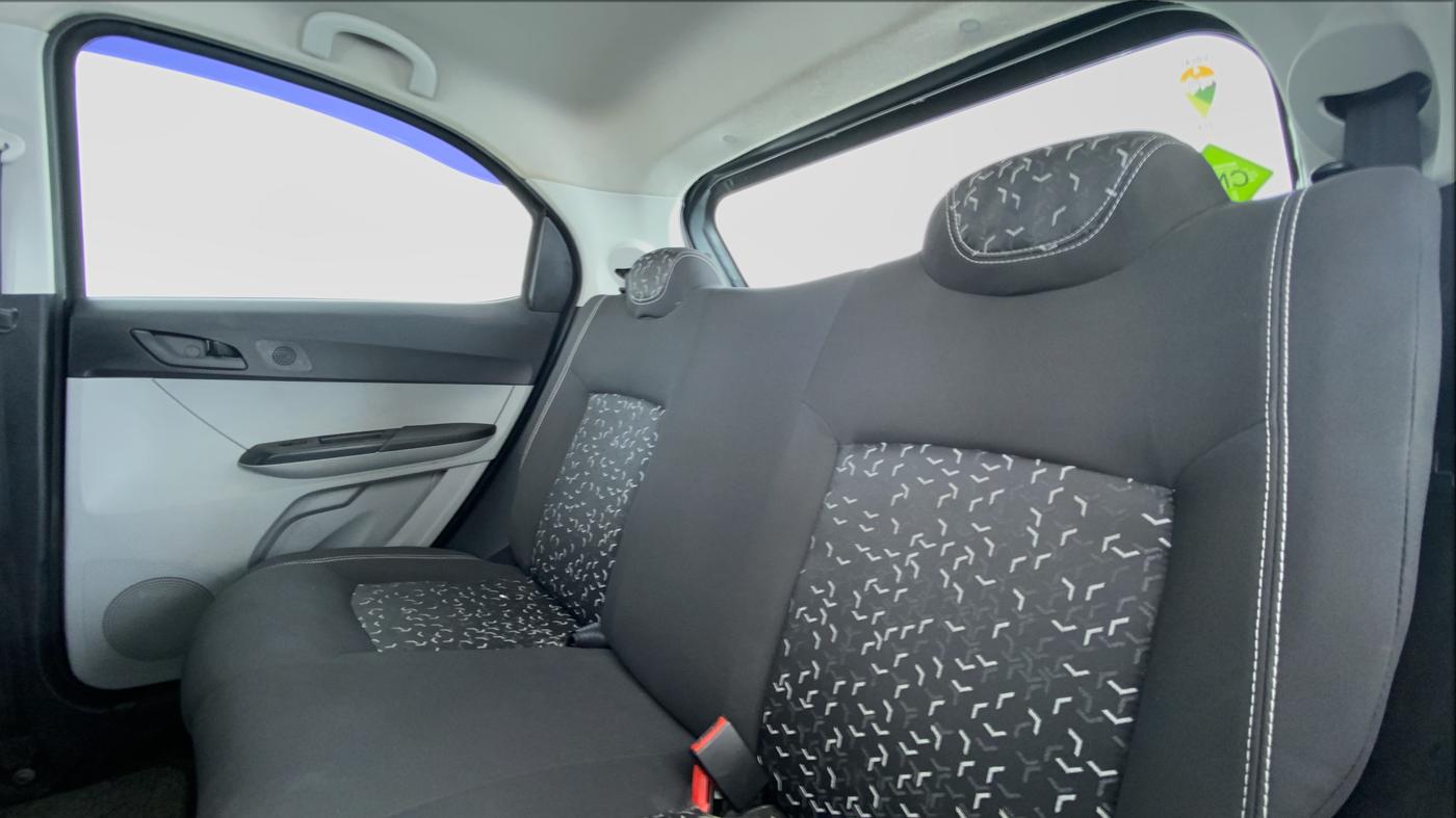 2022 Tata Tiago XT CNG 1.2 RTN, CNG, Manual, 5,807 km, Right Side Rear Door Cabin