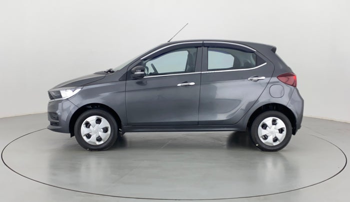 2022 Tata Tiago XT CNG 1.2 RTN, CNG, Manual, 5,807 km, Left Side