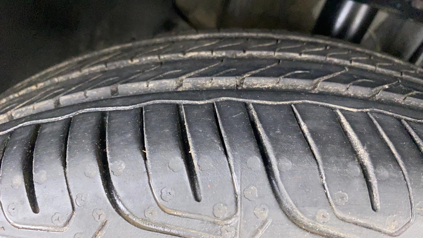 2022 Tata Tiago XT CNG 1.2 RTN, CNG, Manual, 5,807 km, Right Front Tyre Tread