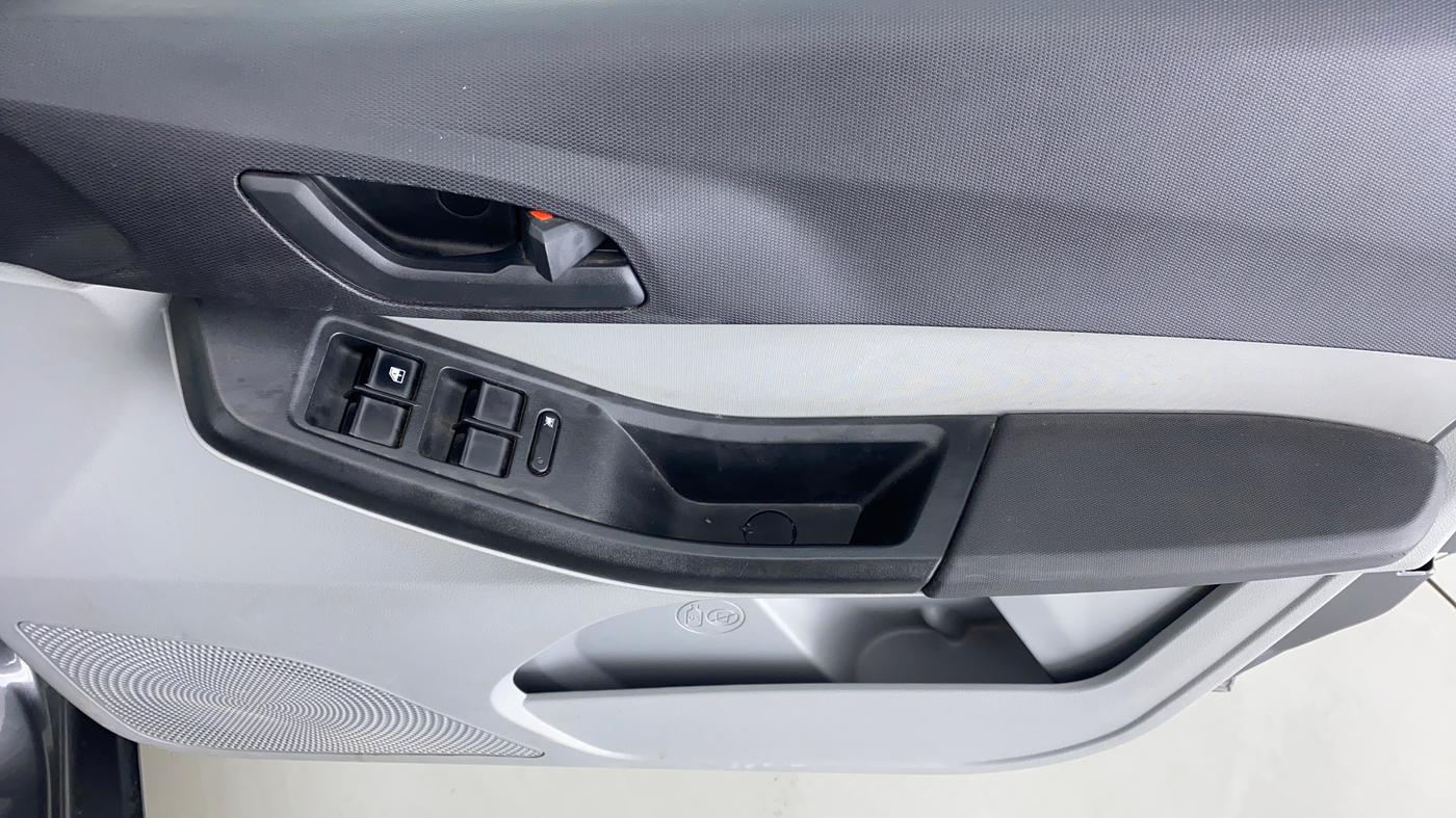 2022 Tata Tiago XT CNG 1.2 RTN, CNG, Manual, 5,807 km, Driver Side Door Panels Control