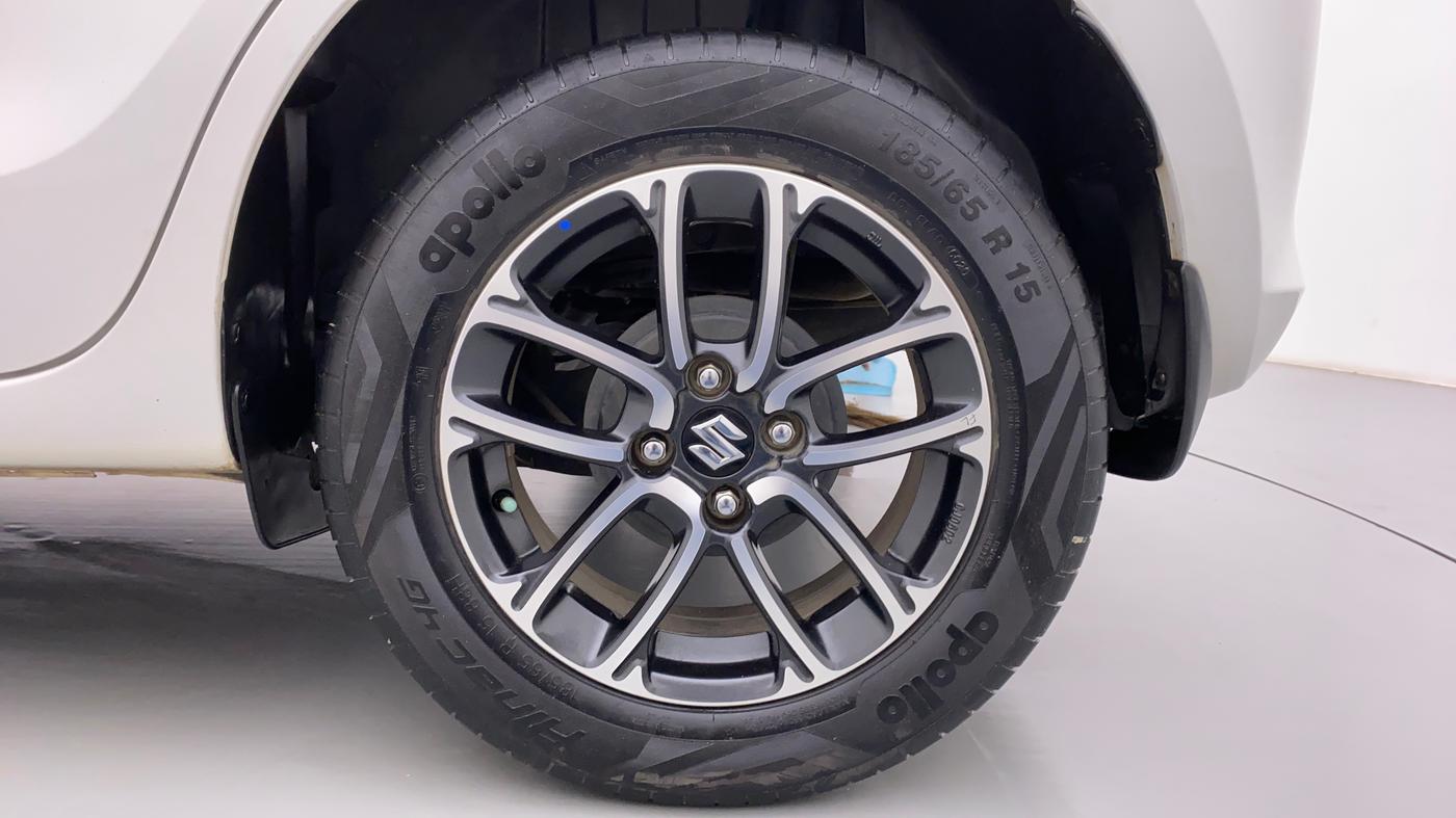 2021 Maruti Swift ZXI+, Petrol, Manual, 23,963 km, Left Rear Wheel
