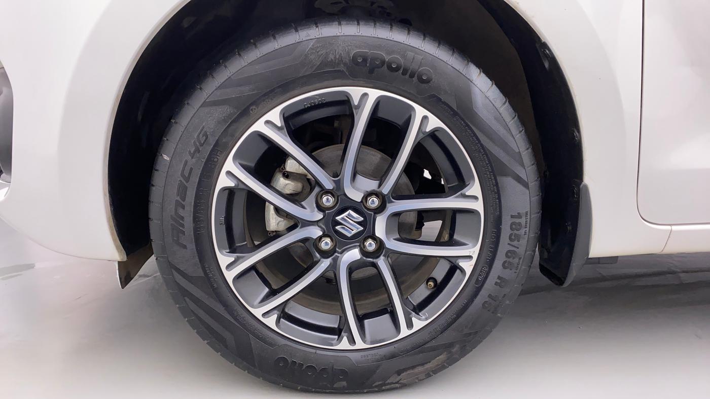 2021 Maruti Swift ZXI+, Petrol, Manual, 23,963 km, Left Front Wheel