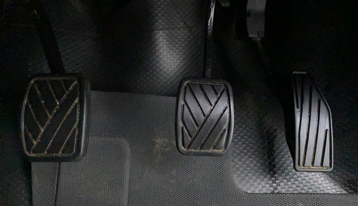 2021 Maruti Swift ZXI+, Petrol, Manual, 23,963 km, Pedals