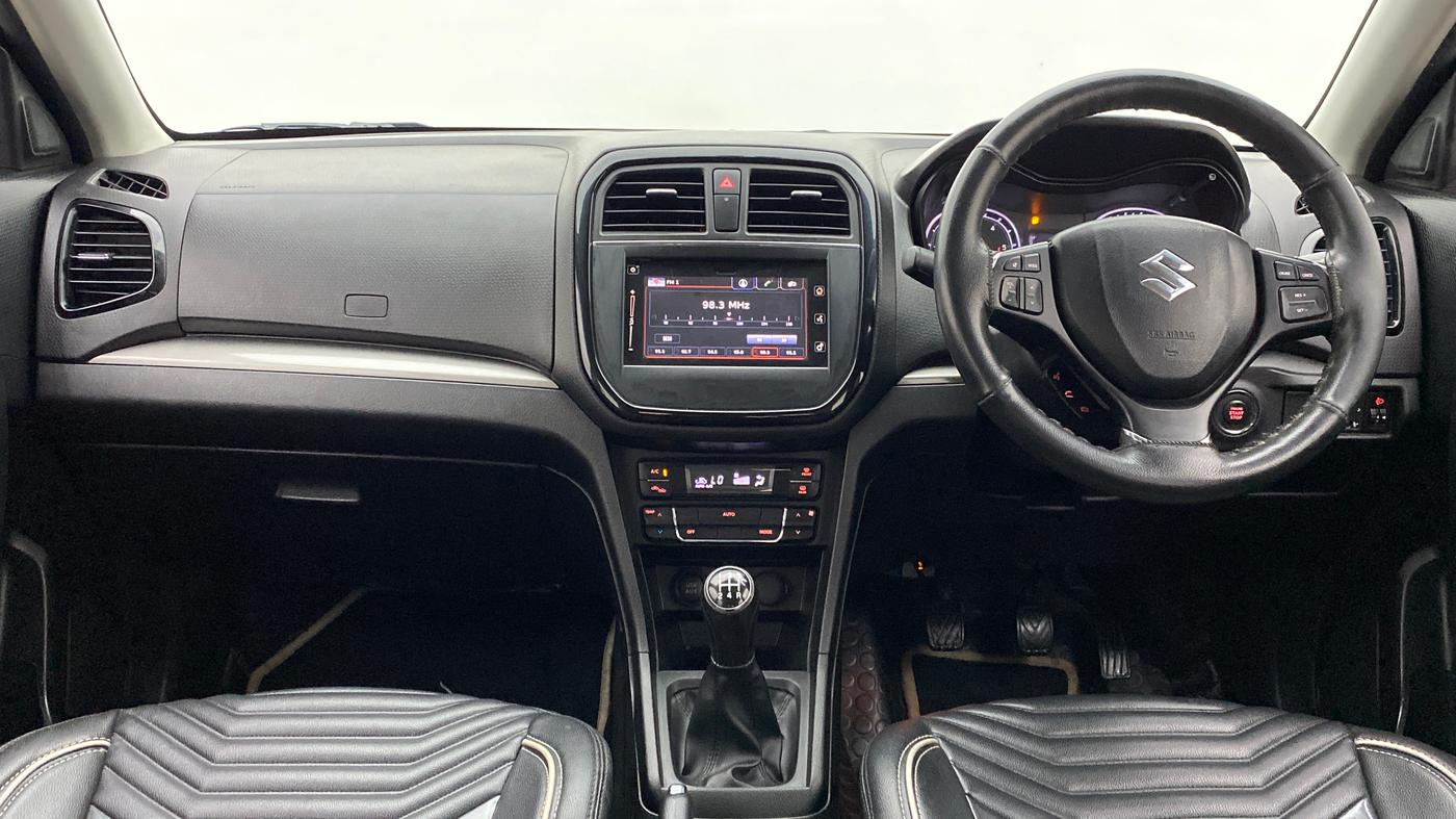 2018 Maruti Vitara Brezza ZDI PLUS, Diesel, Manual, 62,603 km, Dashboard