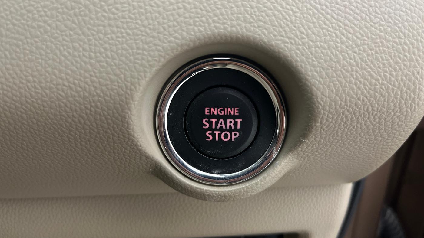 2018 Maruti Dzire ZXI PLUS AMT, Petrol, Automatic, 22,461 km, Keyless Start/ Stop Button
