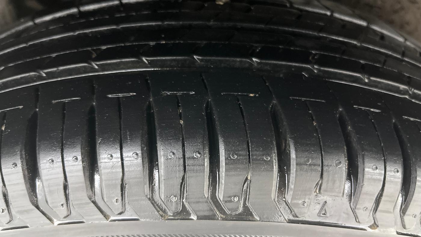 2018 Maruti Dzire ZXI PLUS AMT, Petrol, Automatic, 22,461 km, Right Rear Tyre Tread