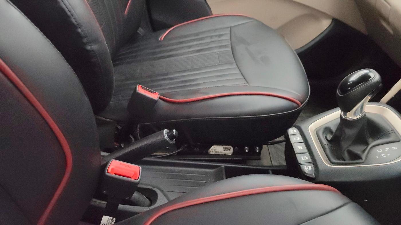 2021 Hyundai NEW SANTRO SPORTZ AMT, Petrol, Automatic, 27,560 km, Gear Lever