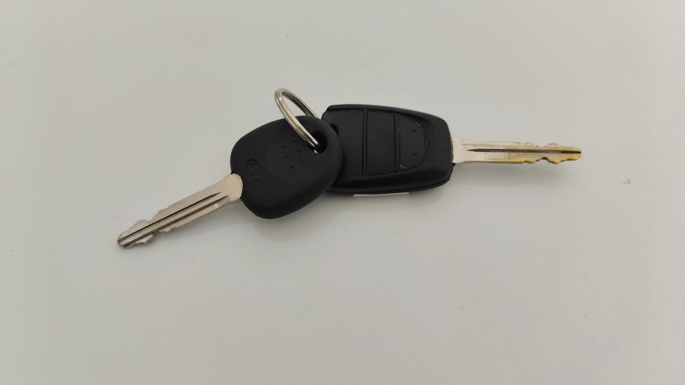 2021 Hyundai NEW SANTRO SPORTZ AMT, Petrol, Automatic, 27,560 km, Key Close Up