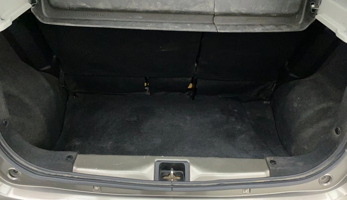2020 Maruti New Wagon-R VXI 1.0, Petrol, Manual, 32,470 km, Boot Inside