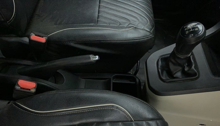 2020 Maruti New Wagon-R VXI 1.0, Petrol, Manual, 32,470 km, Gear Lever