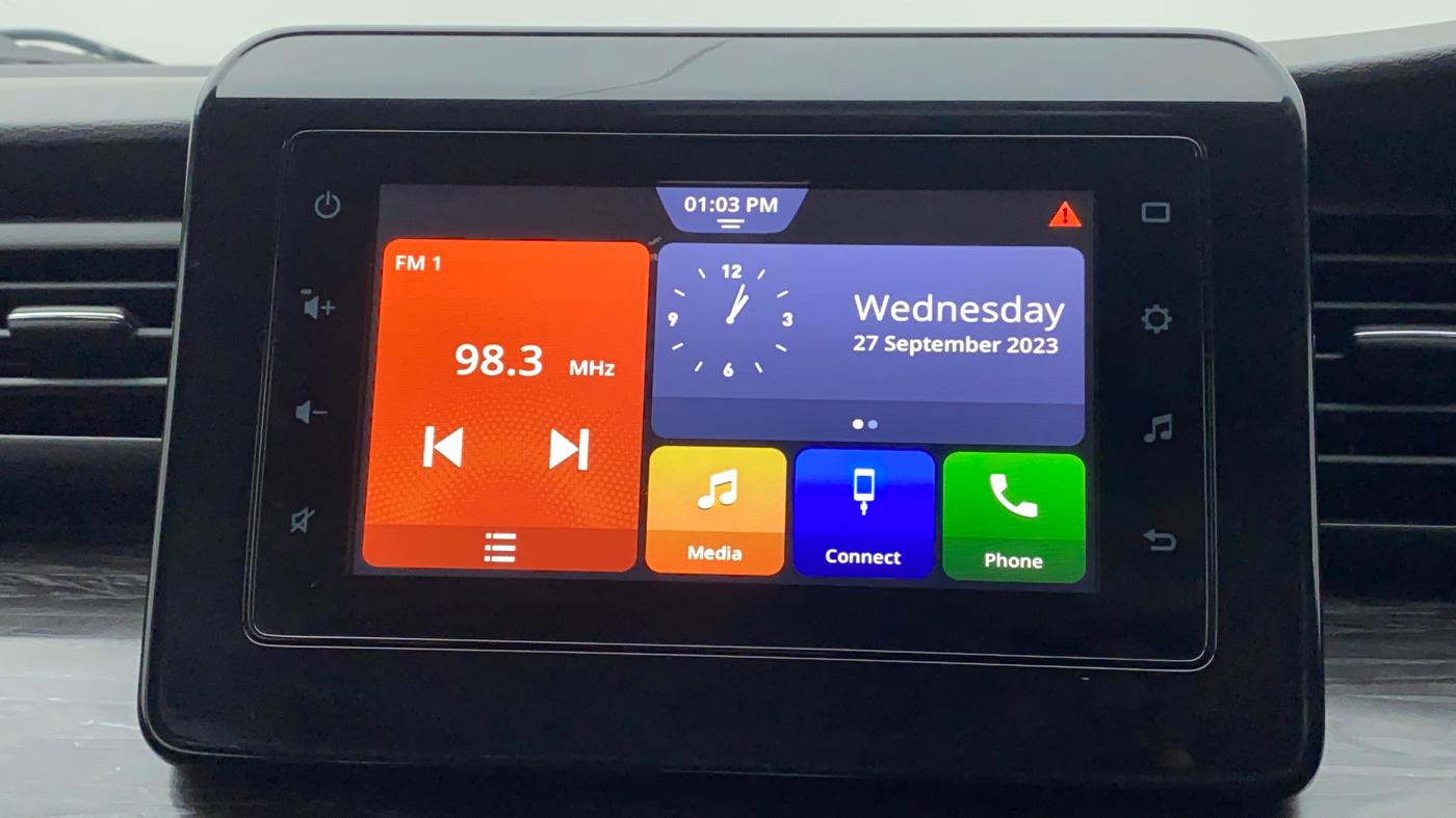2020 Maruti XL6 ALPHA AT, Petrol, Automatic, 28,549 km, Infotainment System