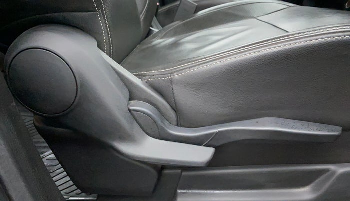 2020 Maruti XL6 ALPHA AT, Petrol, Automatic, 28,549 km, Driver Side Adjustment Panel