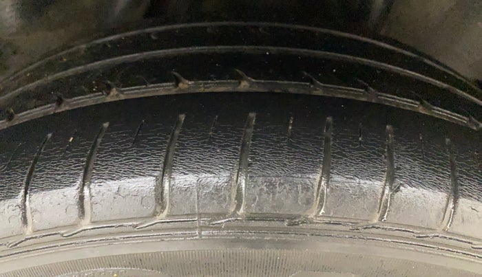 2019 Honda City 1.5L I-VTEC V MT, Petrol, Manual, 43,764 km, Left Rear Tyre Tread