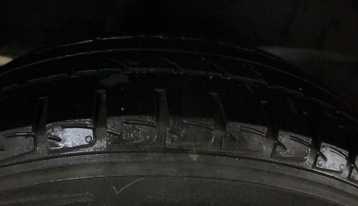 2018 Honda Amaze 1.2L I-VTEC V, Petrol, Manual, 81,624 km, Right Rear Tyre Tread