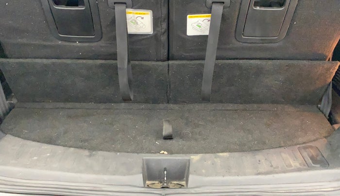 2022 Tata Safari XM SUNROOF, Diesel, Manual, 45,578 km, Boot Inside
