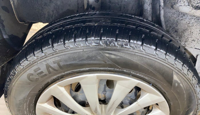 2020 Datsun Redi Go T(O) 1.0 AMT, Petrol, Automatic, 50,080 km, Right Rear Tyre Tread