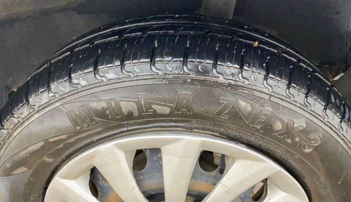 2020 Datsun Redi Go T(O) 1.0 AMT, Petrol, Automatic, 50,080 km, Left Rear Tyre Tread