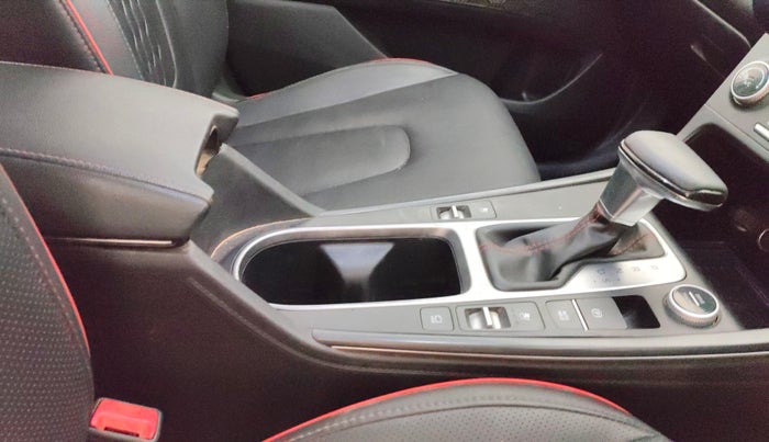 2021 Hyundai Creta SX (O) 1.4 TURBO DCT, Petrol, Automatic, 71,904 km, Gear Lever