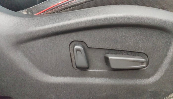 2021 Hyundai Creta SX (O) 1.4 TURBO DCT, Petrol, Automatic, 71,904 km, Driver Side Adjustment Panel