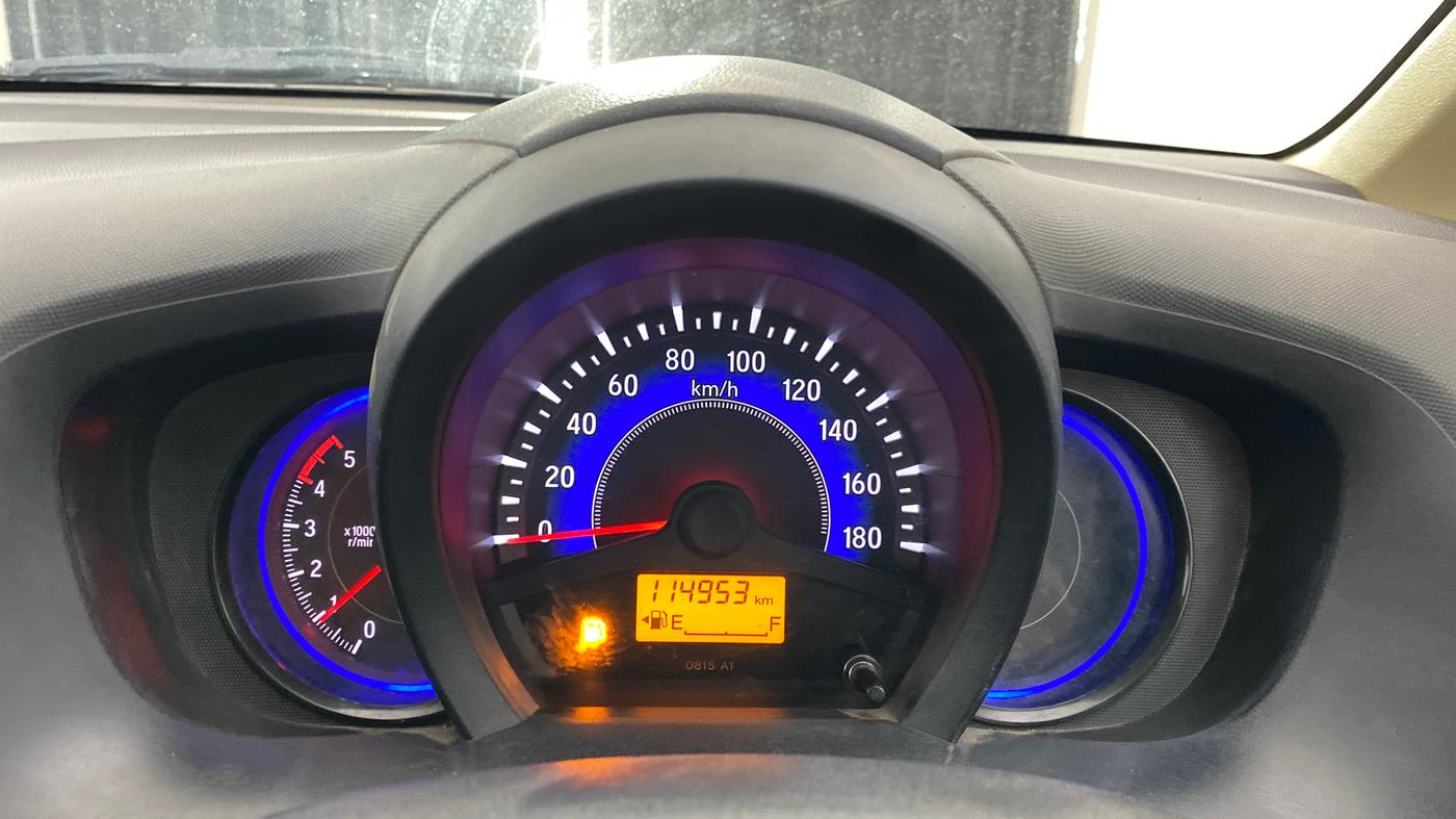 2015 Honda Mobilio 1.5L I-DTEC V, Diesel, Manual, 1,14,912 km, Odometer Image